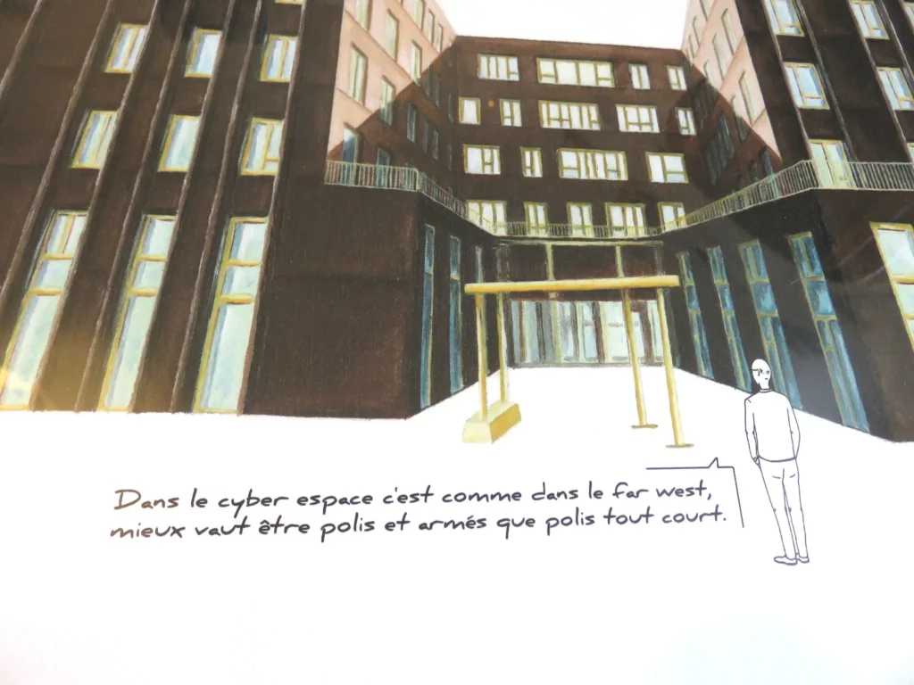 Immeuble représentant la cyberplace à rennes avec un personnage devant qui regarde